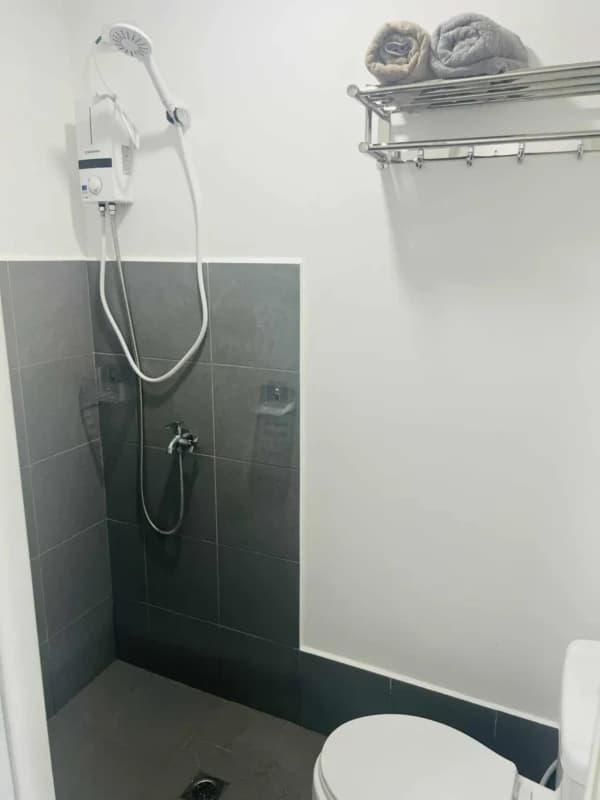 Bloq Sikatuna 2 Image 2