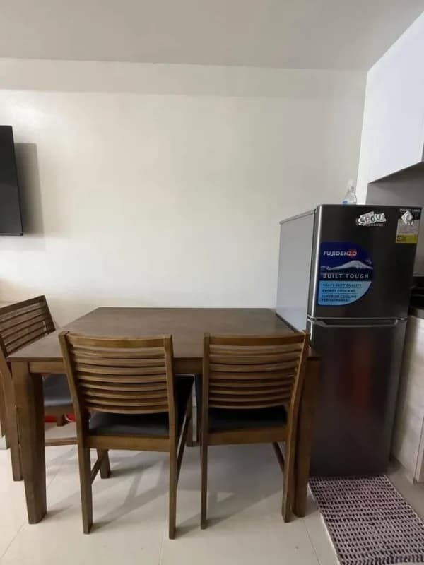 Mandani Bay Suites (Mactan Chanel View) Image 4